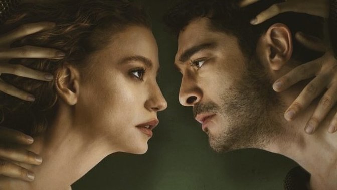 Serenay Sarıkaya ve Burak Deniz'in başrollerini paylaştığı Şahmaran yarın ilk sezonuyla Netflix'te! İzleyecek misin?