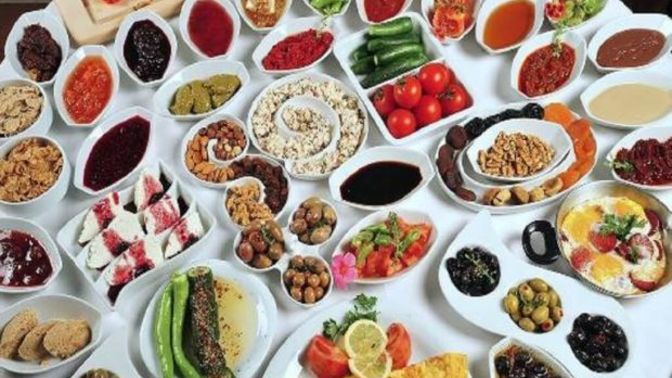 Kahvaltı için Van'a gitmeye değer mi?