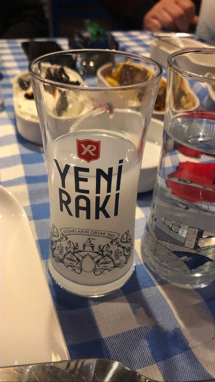 Rakı ile hangi mezeler iyi gider?