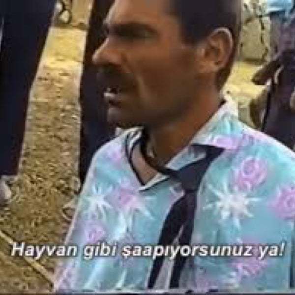 Eşim sevişirken canımı çok yakıyor. İnsan sevdiği kadına neden böyle yapar?