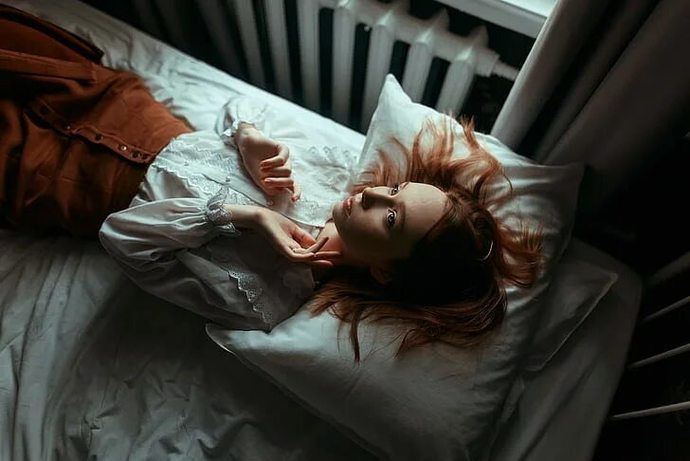 Geceleri odanızın kapısı açıkken uyuyabiliyor musunuz?