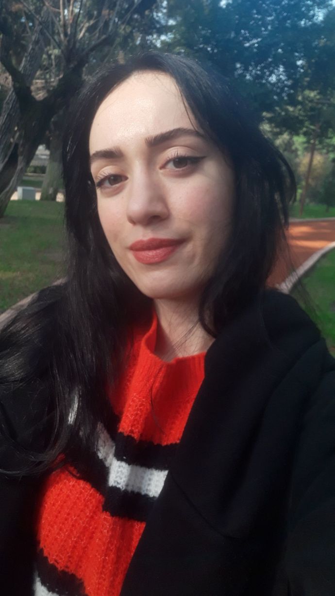 Çekik göz makyajı yapmaya çalıştım, olmuş mu 🤔🤔?