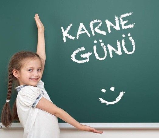 Bugün karne günü! siz karne gününde ne hissederdiniz?