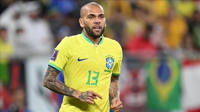 Brezilyalı ünlü futbolcu Dani Alves, cinsel saldırı iddiasıyla tutuklanmış. Cinsel taciz neden bu kadar yaygın?