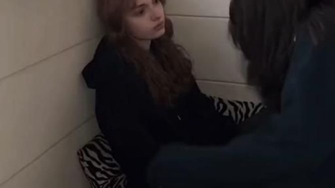 Yeni sevgiliyi eski sevgiliyle kıyaslayan insan itici midir?