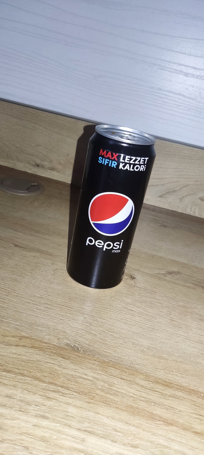 Kola içmeyi sever misiniz?