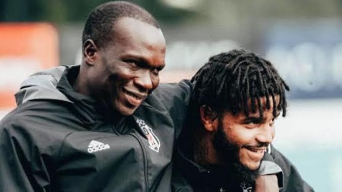 Beşiktaş, Aboubakar’ın gelişini Kara Sevda olarak duyurdu! 🤩 Onu Rosier gibi karşılayan spor arkadaşınız var mı?