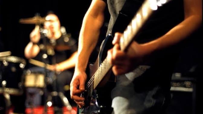 Rock müzik deyince aklınıza gelen ilk şarkı hangisi?