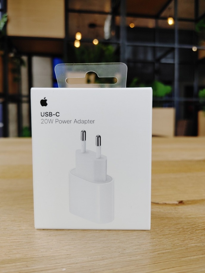 İPhone 13 kutusundan çıkanlar ne, ek olarak ne almak gerekiyor?