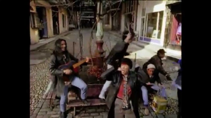 Türk müzik piyasasında çekilen gelmiş geçmiş en iyi klip sizce hangisi?