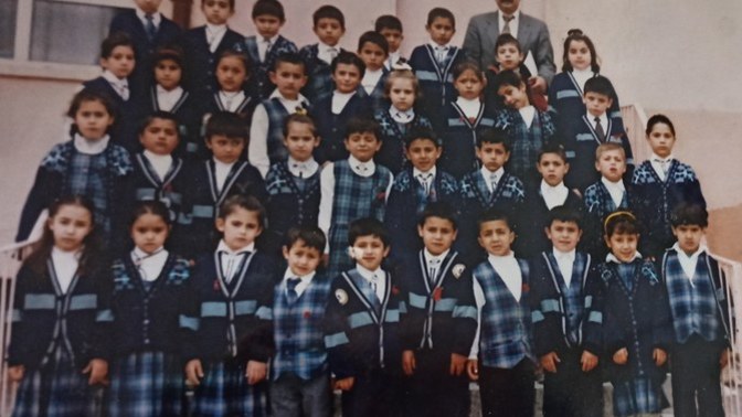 Okul fotoğraflarınızı saklar mısınız?