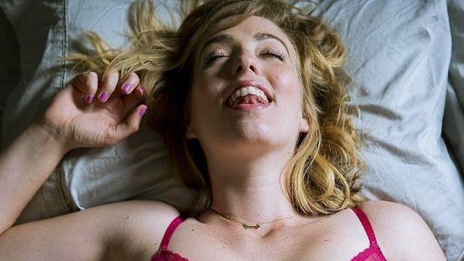İlişki anında yapacaklarını, işini ve varsa çocuklarını düşünen bir kadın orgazm olabilir mi?