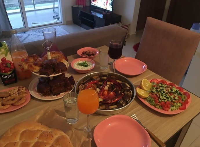 Yine ve yine yemek
