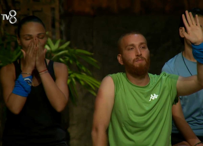 Survivorda bu hafta eleme adayları belli oldu! Sizce adaya veda eden isim kim olur?