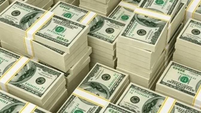 Arkadaşının özelini 50 milyon lira karşılığında ifşa eder miydin?