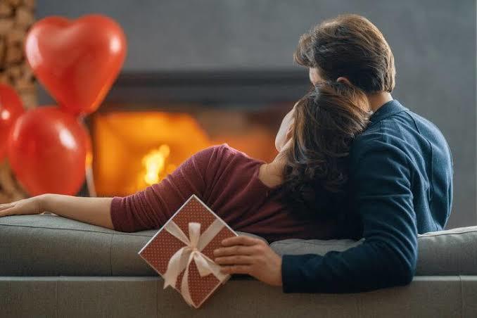Sevgililer günü geliyor. Ne hediye alınmalı?
