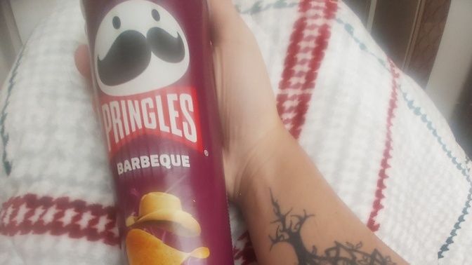 Sabah sabah cips yer misiniz?