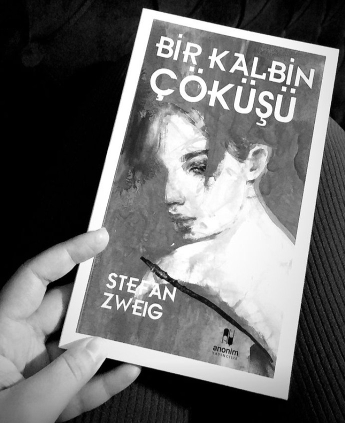 Şu an okuduğunuz bir kitap var mı?