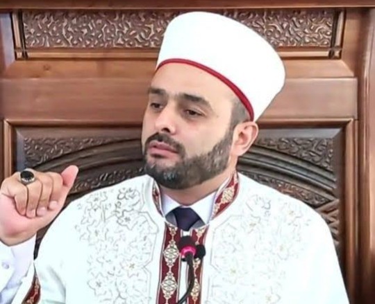 Halil Konakçı hocamız hakkında ne düşünüyorsunuz?
