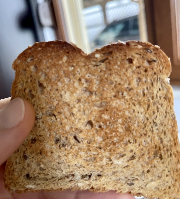 Kahvaltıda beyaz ekmek 🥖 mı, tahıllı ekmek 🍞 mı tüketiyorsun?