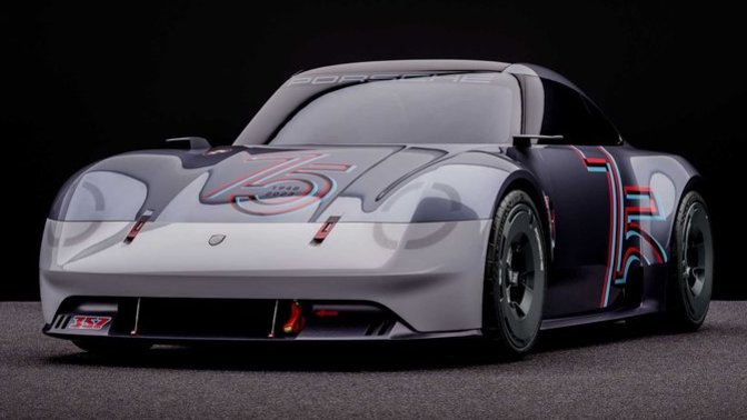 Porsche, Vision 357 modelini tanıtmış. Dış görünüş olarak beğendiniz mi?