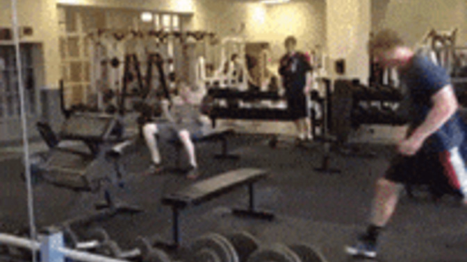 Hiç spor salonuna gittiniz, spor geçmişiniz var mı?