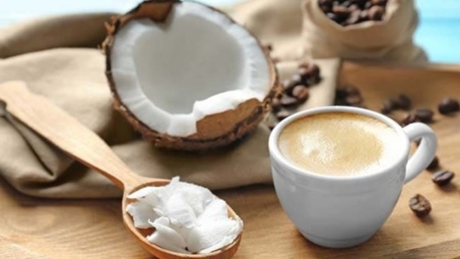 Sütlü nescafeme, hindistan cevizi yağı koysam, nasıl bir faydası olur?