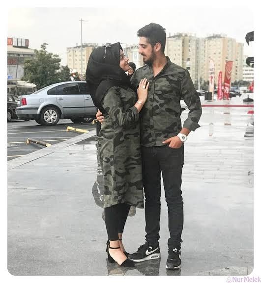 Beyler bayanlar bu çift askeri kıyafetler güzel mi?