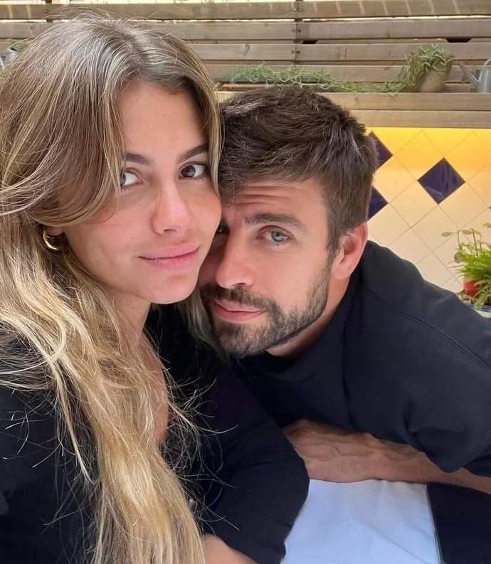Shaqiradan ayrılan Pique yeni çıtır sevgilisi ile fotik paylaşmıs ne dusunuyorsunuz?