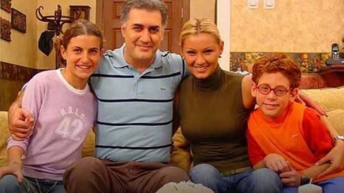 Yeniden çekilmesini saçma bulduğunuz dizi nedir?