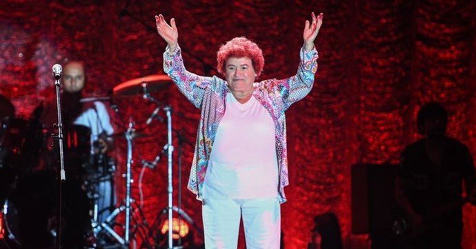 Selda Bağcandan İsveçte Kuran yakılmasına tepki geldi! Sizce de bu olay affedilemez mi?