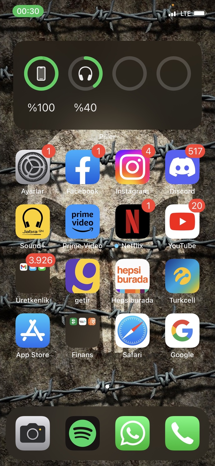 Telefonunuzun ana ekranı nasıl?