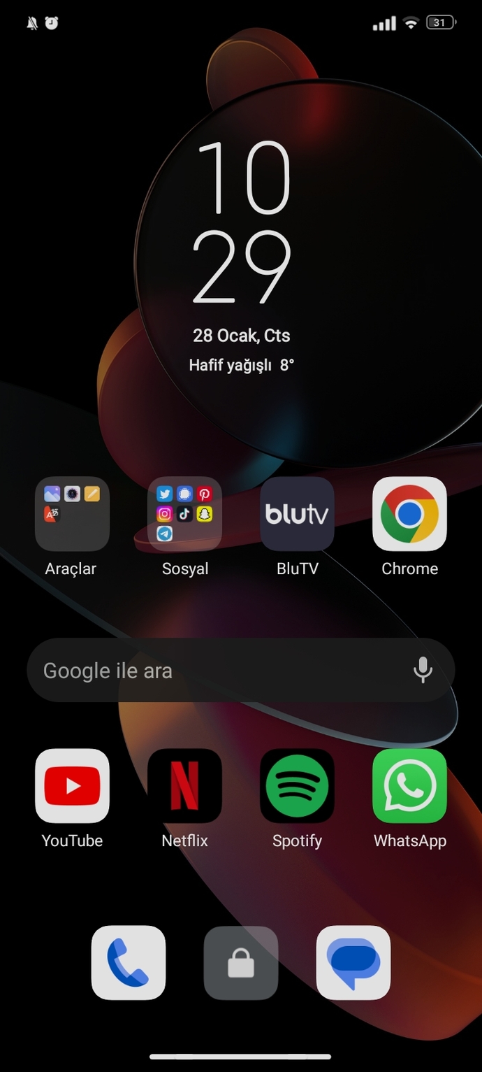 Telefonunuzun ana ekranı nasıl?