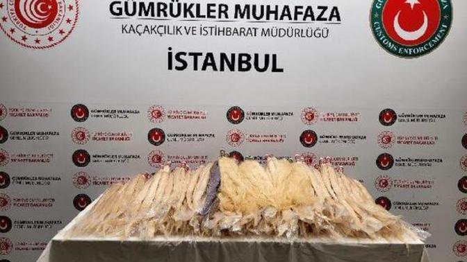 Sabiha Gökçen Havalimanı'nda 800.000 TL değerinde 54 kilo doğal insan saçı ele geçirilmiş. Saçlarınızı satar mıydınız?