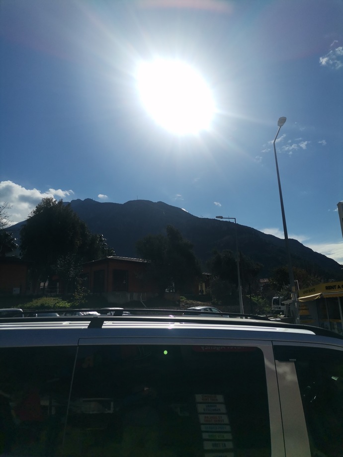 Sizce dolgun dudaklar mı daha çekici ince dudaklar mı?