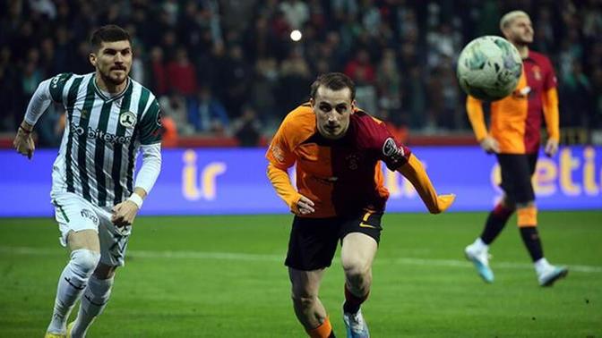 Galatasaray - Giresunspor'u deplasmanda 4-0 yenerek lig'te 10'da 10 yaptı! Maçı nasıl buldunuz?