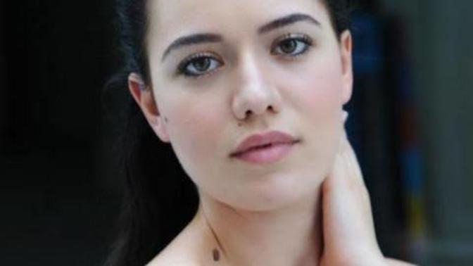 Fahriye evcenin eski hali genç kızlığı güzel mi?