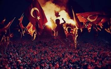 İçiniz de vatan, millet bayrak, sevgisi var mı?