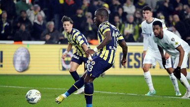 Fenerbahçe-Kasımpaşa maçında kural hatası skandalı! Sizce Fenerbahçe-Kasımpaşa maçı tekrarlanır mı?
