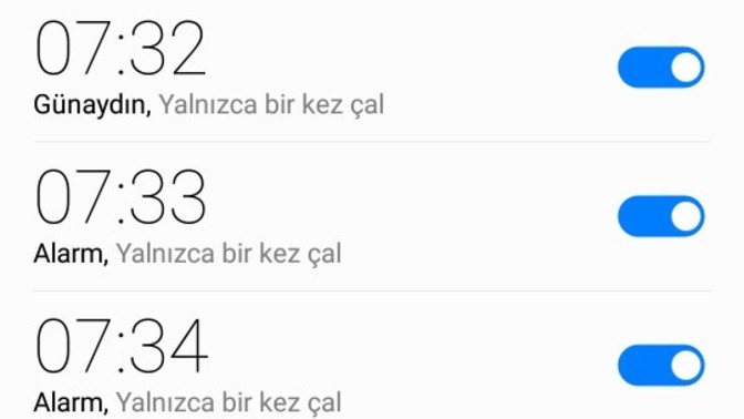 Sabah uyanabilmek için kaç tane alarm kuruyorsunuz?