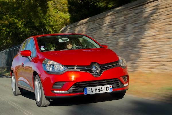 500-600 bin TLye Egea mı, Clio mu alırdın?
