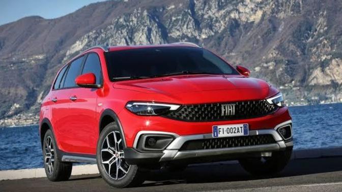 500-600 bin TL'ye Egea mı, Clio mu alırdın?