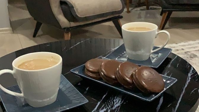 Kahvenize en çok kim eşlik eder?