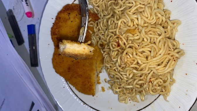Gece gece güzel gidiyor noodle?