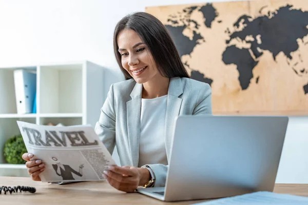 Taklitler aslını yaşatır da, en çaresizce olanı kişinin kendisini taklit etmesi mi yoksa?