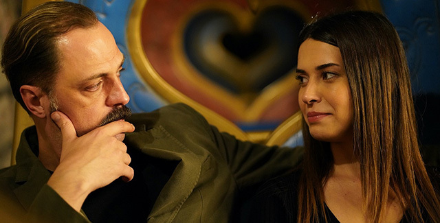 Sevgililer Günü'nde aşk iyi ki var dedirten, Eros'un oklarıyla kalbinden vurulmuş gelmiş geçmiş en iyi dizi çifti hangisi❤️?