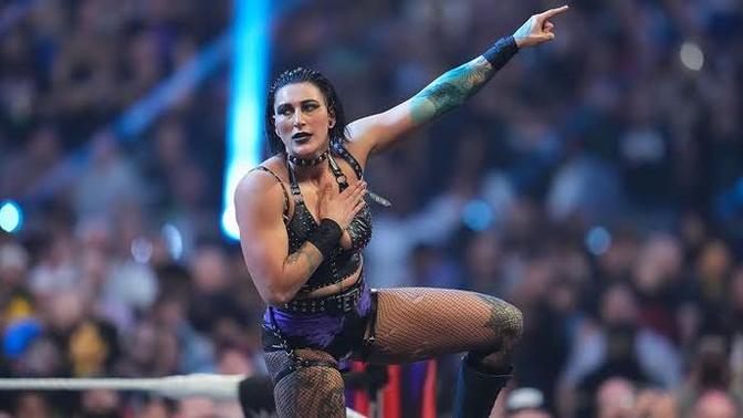 Rhea Ripley Kadınlar Royal Rumbleında Şampiyon Oldu Ne Düşünüyorsunuz?