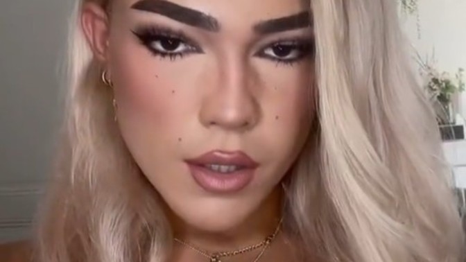 Bir travestiyle arkadaş olur musun?