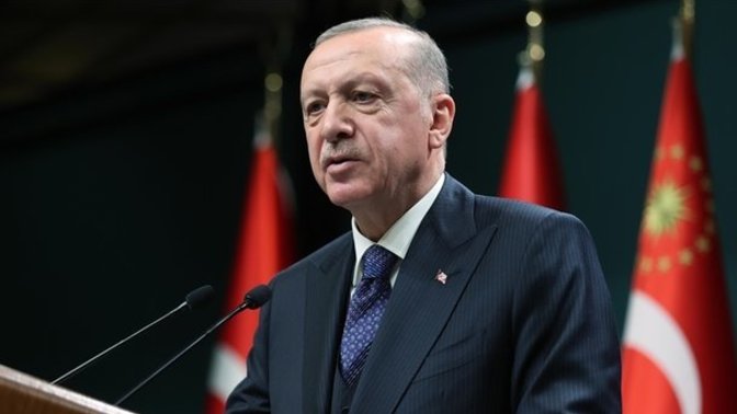 Cumhurbaşkanı Erdoğan, milletvekillerine "hakkıyla görevinizi yapamıyorsanız maaşınız haram" demiş. Kontrol edemiyorlar mı?