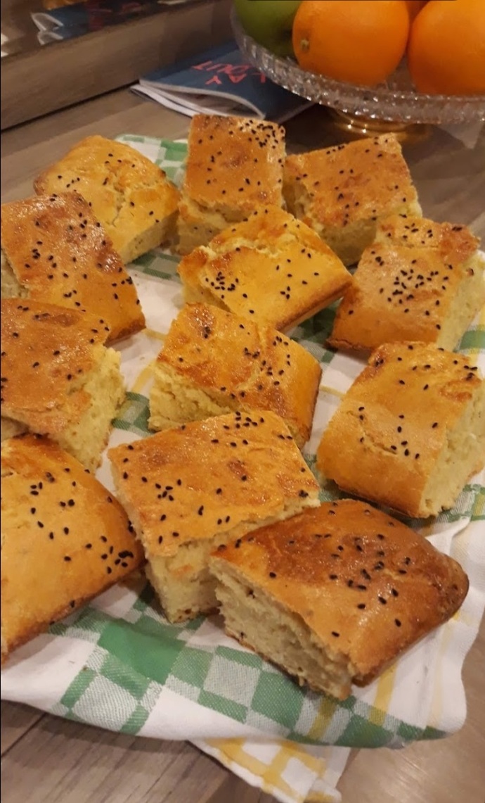 Kendi ellerimle yapmış olduğum enfes ev ekmeği😌